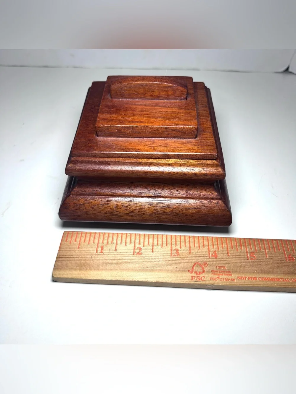 The Bombay Company Mahogany Small Ring Box Green Felt Lined
